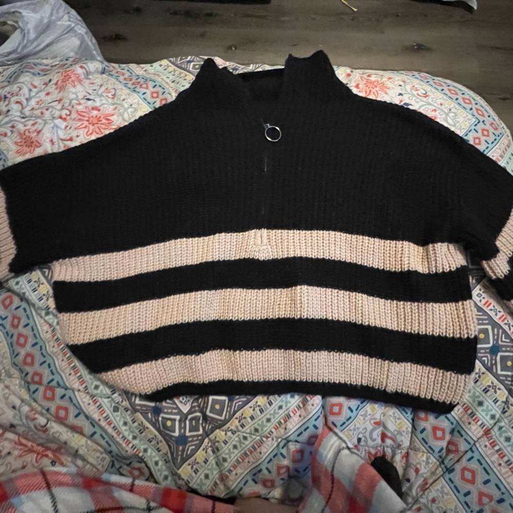 cropped black & tan / light brown quarter zip sweater